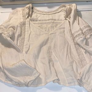 AE boho crop style long sleeve top